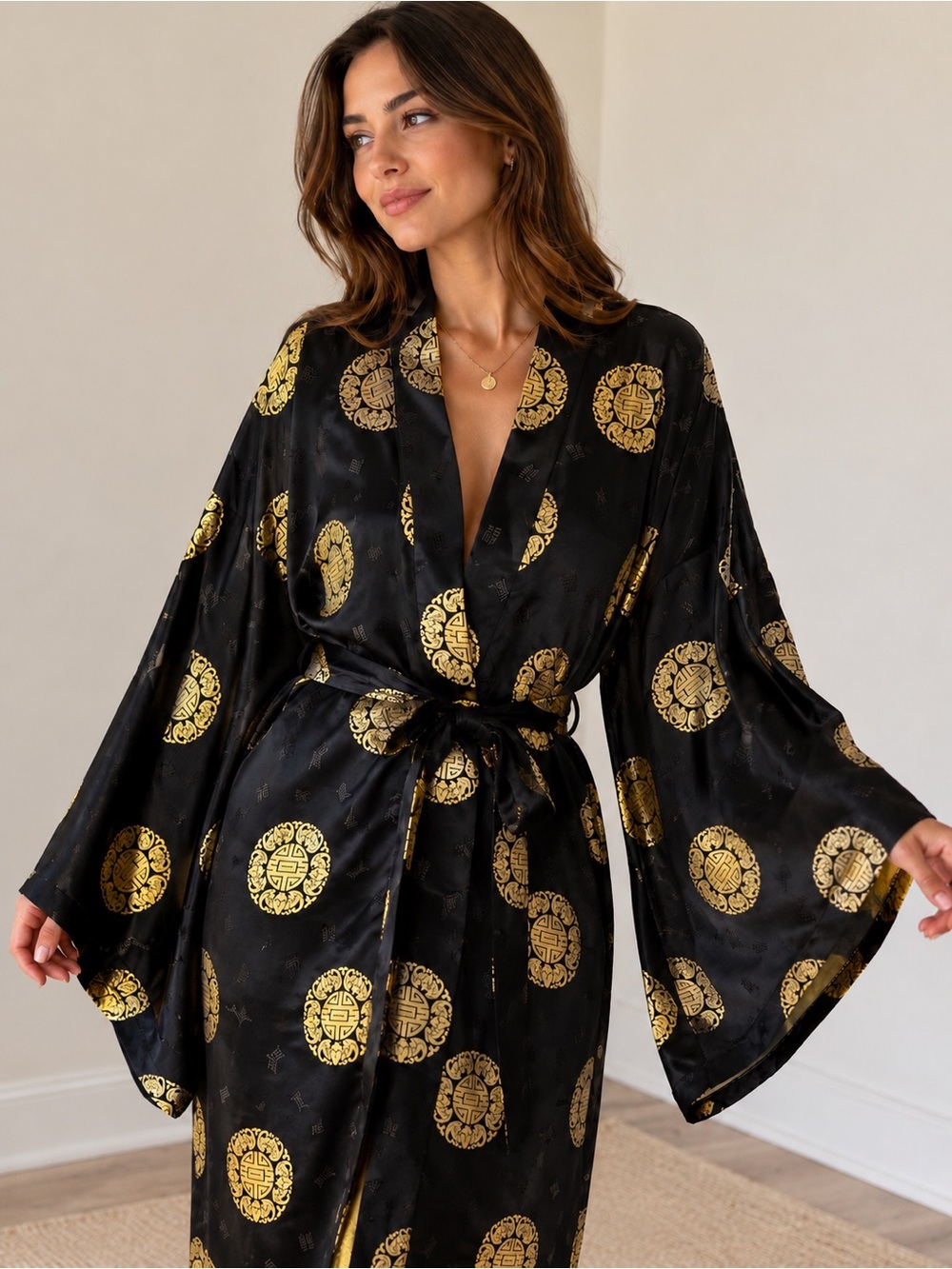 J. Peterman Silk Blend Kimono Robe Size L Black Gold Asian Inspired NWOT